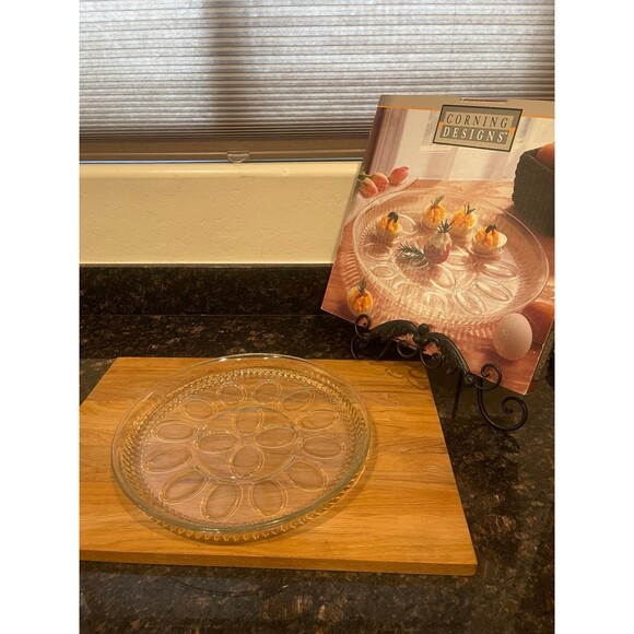 Corning Designs 12.5" Glass Egg Platter - Picture 1 of 8